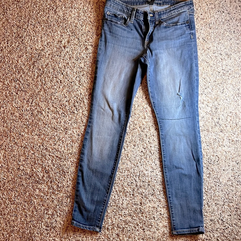 Gap Jeggings for women. Size 6